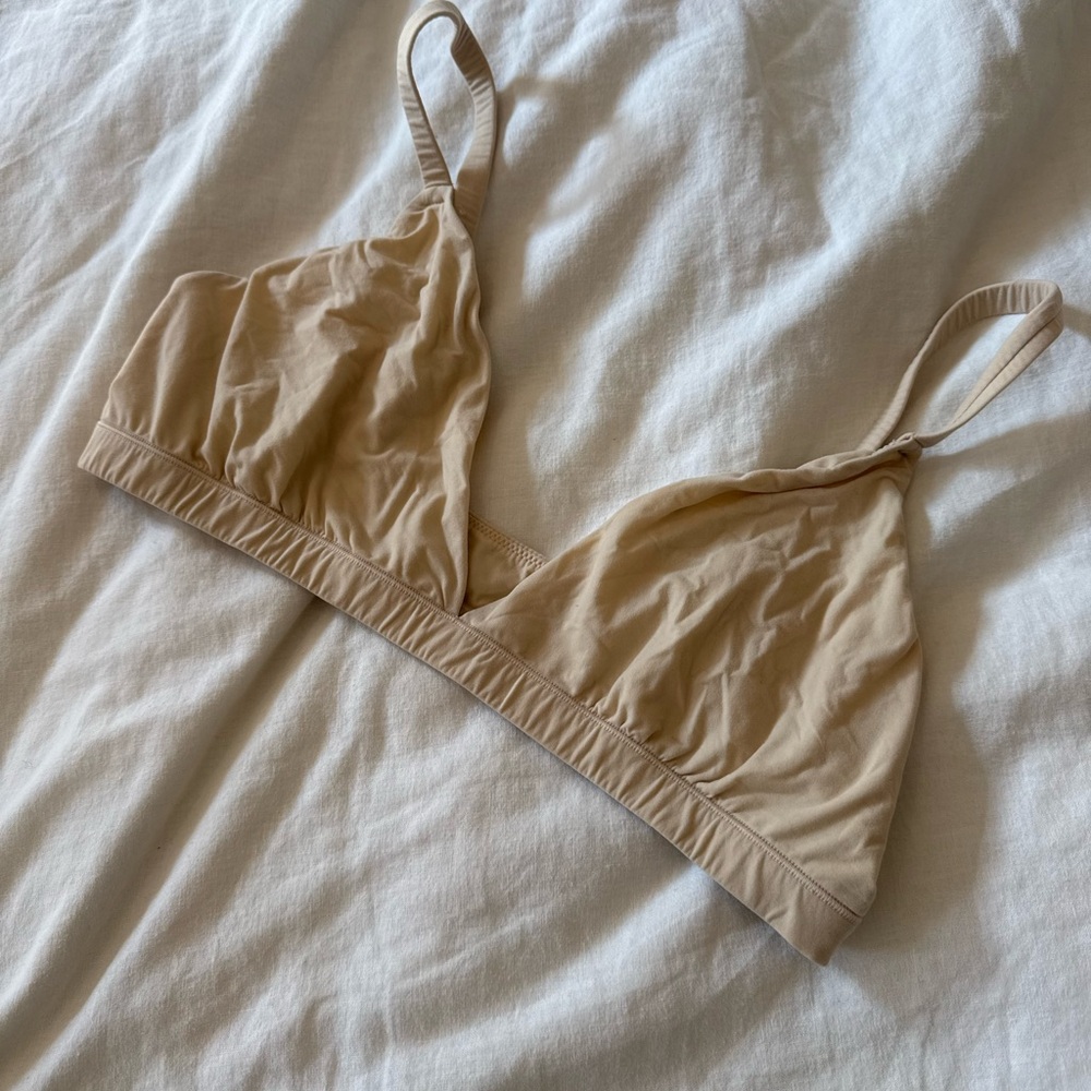 SKIMS Light Tan Bralette